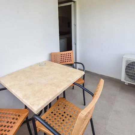 Jacqueline Pakoštane