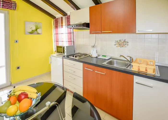 Jacqueline 아파트 파코스탄