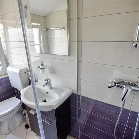 Jacqueline * Pakoštane