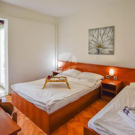 Jacqueline Apartamento *