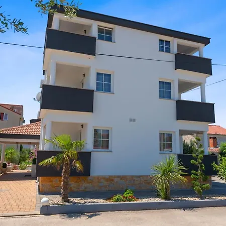 Jacqueline Apartment Pakoštane