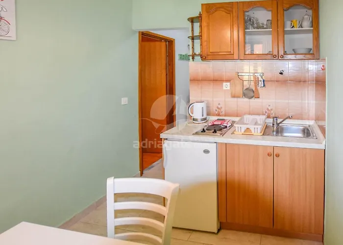 Jacqueline * باكوشتاني